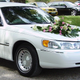 Illustration for article titled Make Your Wedding Day Special With A Limo! em/em